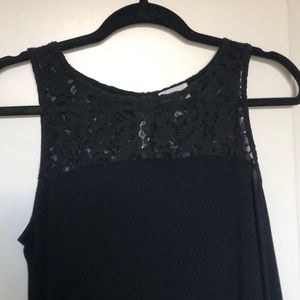 Old navy lace tank